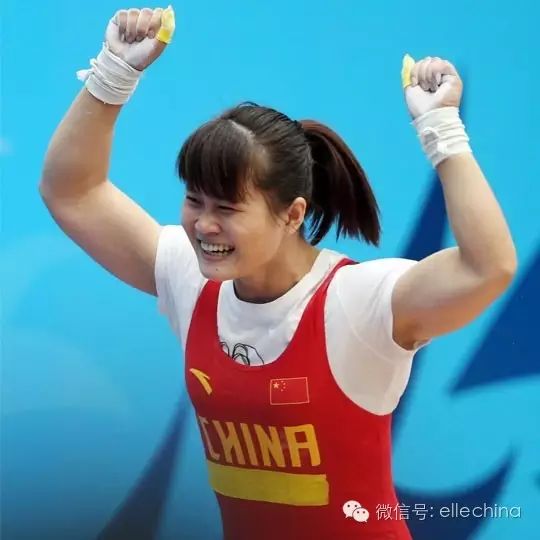 举重奥运冠军刘春红_举重冠军刘春红现在干什么_举重冠军刘春红老公求婚视频