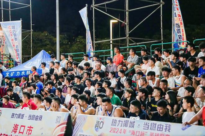 海口小篮球联赛冠军_海口篮球联赛冠军小将是谁_海口篮球队